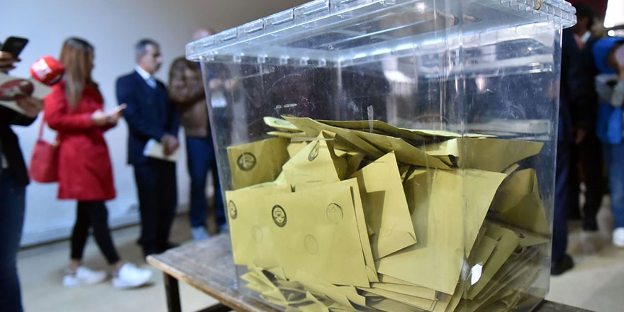 AKP'nin yol haritası belli oldu: Seçim kanununda baraj ayarı