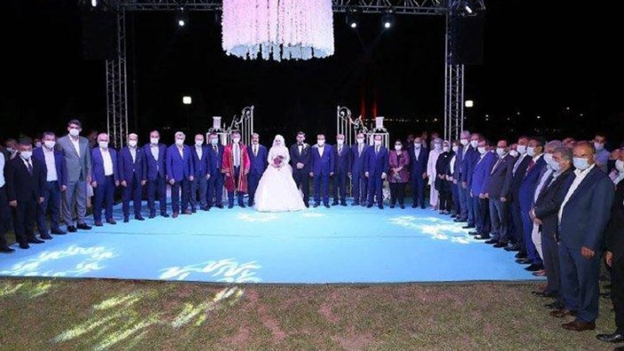AKP'li milletvekili 1500 kişiyi davet etmişti! O düğünle ilgili çok konuşulacak detay