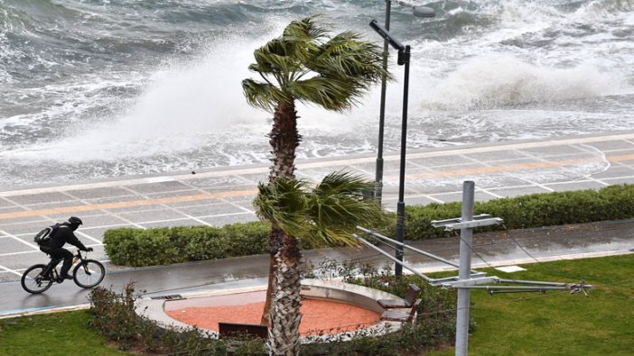 Meteoroloji'den kritik uyarı: Marmara ve Ege'de kuvvetli lodos bekleniyor