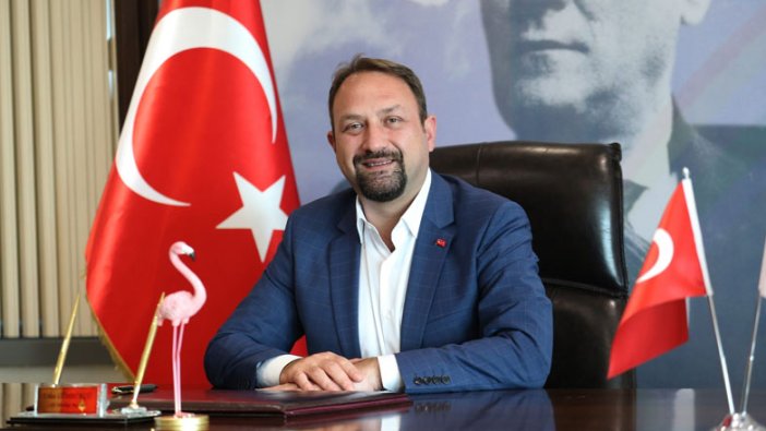 CHP'li Çiğli Belediye Başkanı Türkiye’de bir ilke imza attı! AKP’lilere hesap verdi