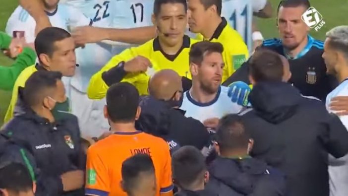 Lionel Messi sinirlerine hakim olamadı! Maç sonunda kavga çıktı