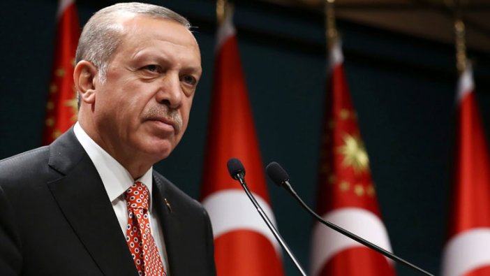 Erdoğan'a yakın isimden ilginç çıkış: Günü gelince yalnız bırakacaklar