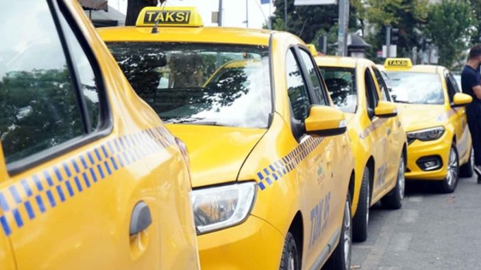 İBB, yeni taksi sistemini tanıttı! Şoförlere temel İngilizce bilgisi şartı getirildi