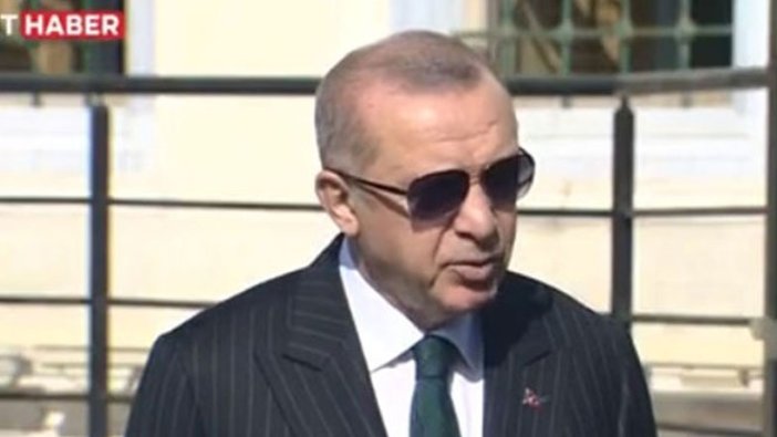 Erdoğan konuşurken şok bir mesaj ortaya çıkmıştı! TRT'den flaş açıklama