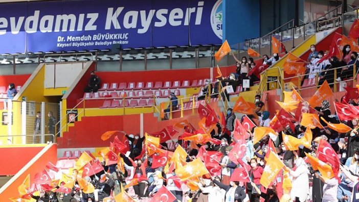 Taraftara kapalı olan stadyumlar, AKP Kongresi için açıldı
