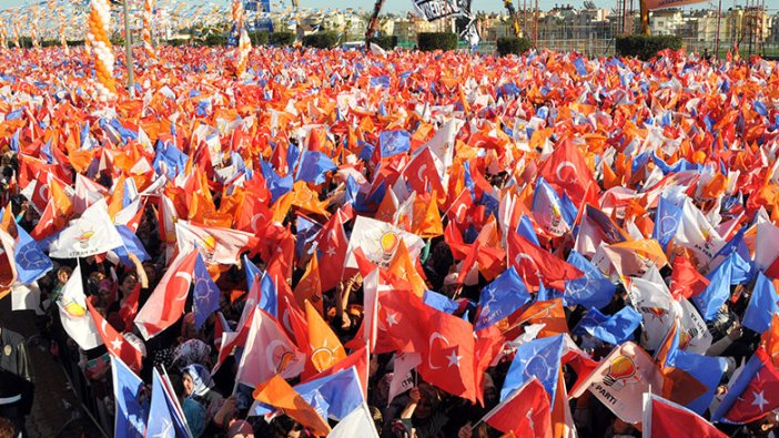 AKP İstanbul İl Başkanlığı için Metin Külünk ve Fazlı Kılıç'ın adı geçiyor