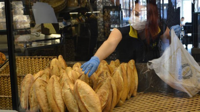 Edirne'de fırıncılar, zam kararı çıkmadan ekmeğin fiyatını 2 liraya çıkardı