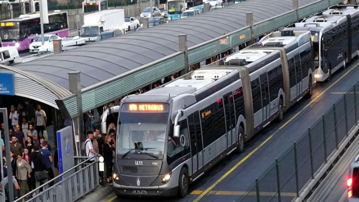 İETT Genel Müdürü Alper Bilgili açıkladı: İstanbul’a 300 yeni metrobüs alınacak