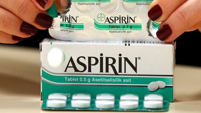Bilim Kurulu Üyesi Afşin Emre Kayıpmaz'dan aspirin uyarısı 