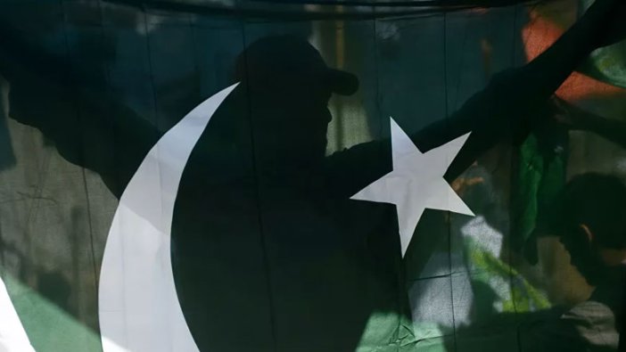 Pakistan 'İsrail'i tanıyacağı' iddialarına yanıt verdi