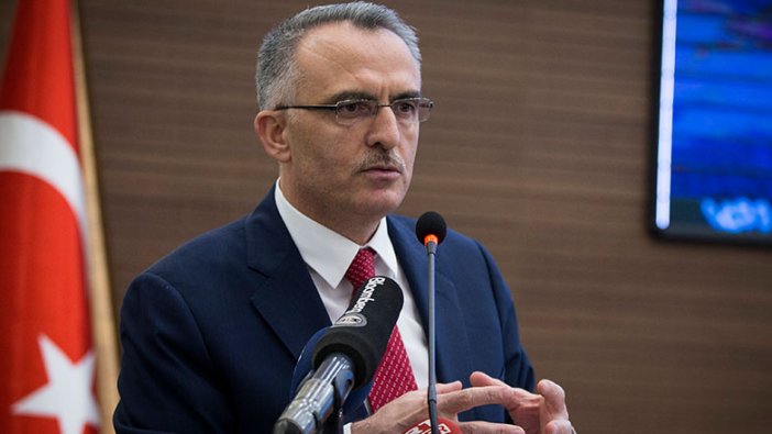 Merkaz Bankası Başkanı Naci Ağbal rapor yayınladı