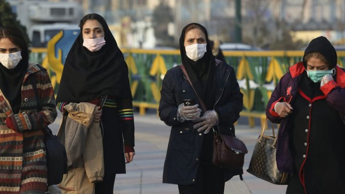 İran'da son 24 saatte korona virüsten 61 kişi hayatını kaybetti