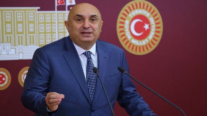 CHP'li Engin Özkoç'tan AKP'li Özlem Zengin hakkındaki paylaşıma tepki