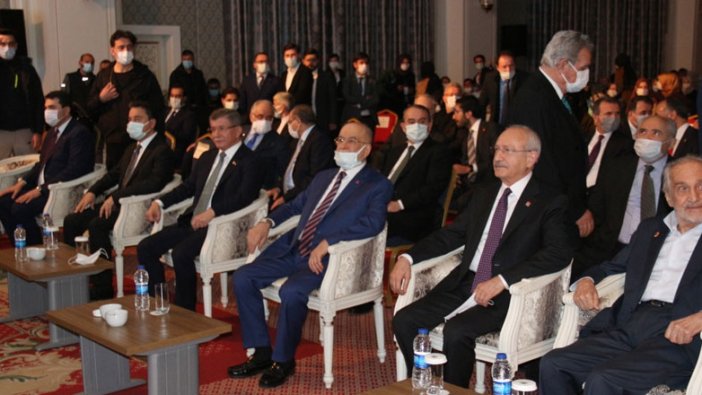Necmettin Erbakan'ı anma töreninde 9 parti buluştu