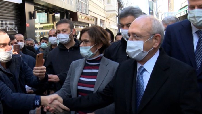 CHP lideri Kemal Kılıçdaroğlu'ndan Kadıköy'de esnaf ziyareti 
