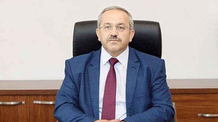 4 fakülteye dekan vekili olarak atanan Rektör Yardımcısı Halil İbrahim Şimşek açıklama yaptı!