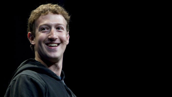 Heyecanlandıran açıklama Facebook'un CEO'su Mark Zuckerberg 'ışınlanma' için tarih verdi
