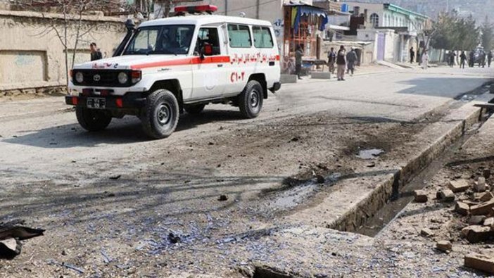 Afganistan'da bomba yüklü araçla saldırı: 8 ölü
