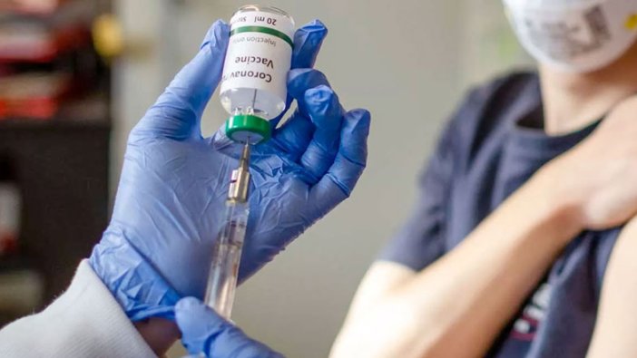 Korona virüs aşısı olduktan sonra antikor testi yapılmalı mı? Uzman Doktor Ümit Savaşçı açıkladı 