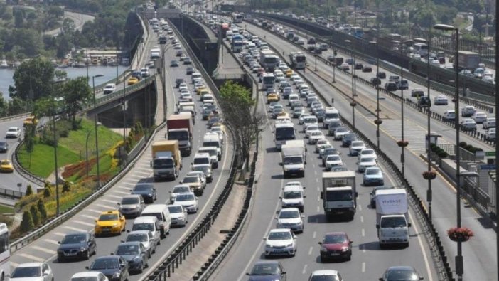 Megakenttte kısıtlama öncesi trafik yoğunluğu