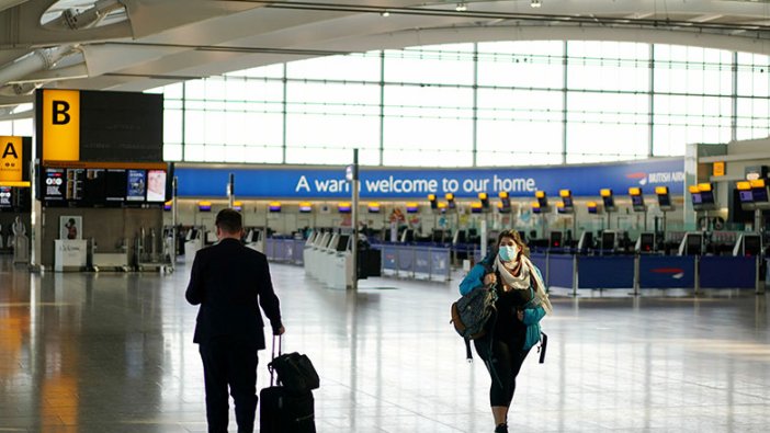 İngiltere Türkiye'den gelen yolcular için şartları değiştirdi