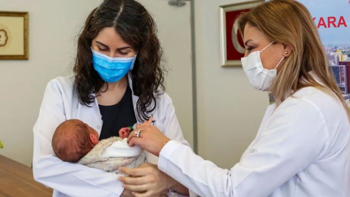 Türkiye'nin ilk antikorlu bebeği dünyaya geldi!
