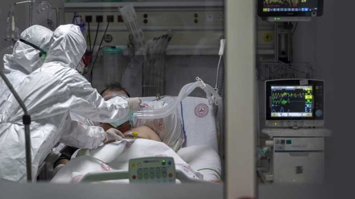 Acil Tıp Uzmanı Dr. Başar Beyoğlu: Yoğun bakımlar doldu, sağlık sistemi çöktü