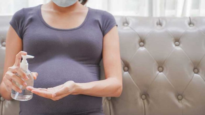 Prof. Dr. Ceyhan'dan aşı çağrısı: Mutant virüs ile hamile kadın ölümleri arttı