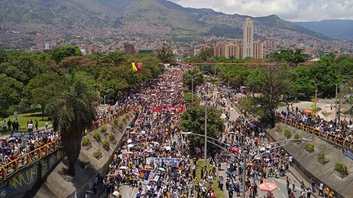 Kolombiya'daki vergi reformu protestoları devam ediyor! Ölü sayısı yükseldi