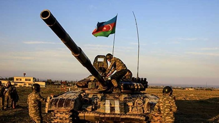 Azerbaycan ordusundan 15 bin askerlik tatbikat
