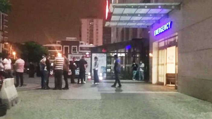 İzmir'de hastane önünde silahlı saldırı: 4 kişi yaralı