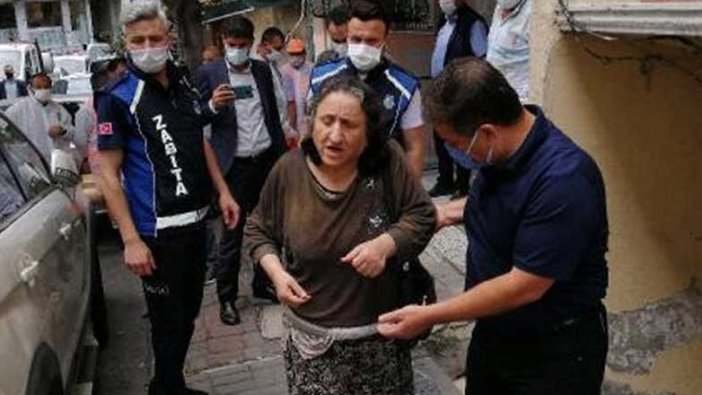 İstanbul Esenler'de bir kadının yaşadığı evden 3 kamyon çöp çıktı