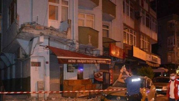 İstanbul Avcılar'da 7 katlı binanın iki balkonu çöktü