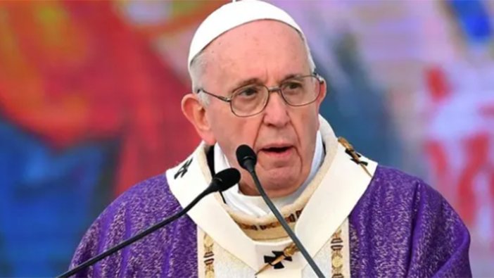 Papa Franciscus, özür taleplerini karşılıksız bıraktı