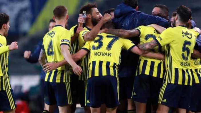 Adana Demirspor-Fenerbahçe maçı saat kaçta? Hangi kanalda?