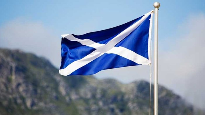 İskoçya, İngiltere'den ayrılmak için tarih verdi