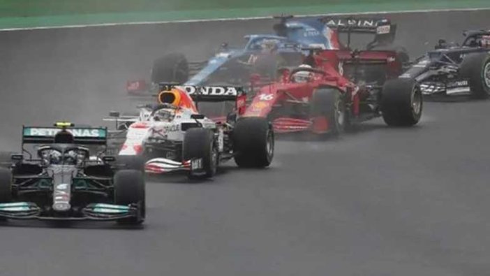 Formula 1 Türkiye Grand Prix'sini Valtteri Bottas kazandı