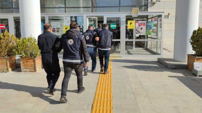 Elazığ'da göçmen kaçakçılığına 5 gözaltı
