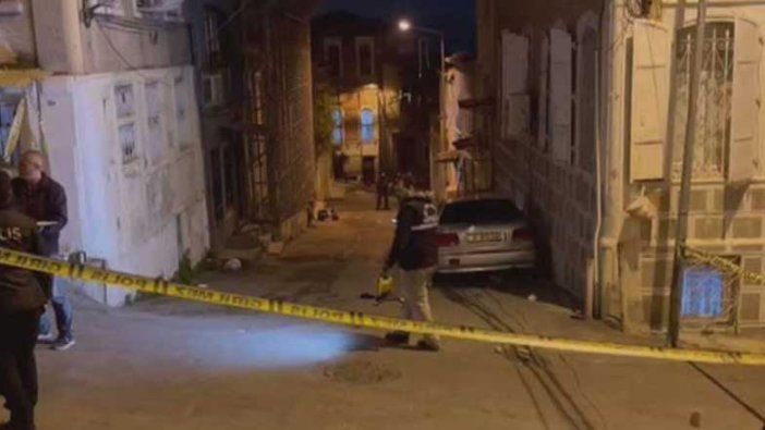 İzmir'de olaylı gece: 6 yaralı var, 3 kişi aranıyor!