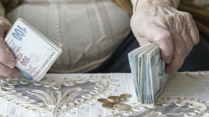 TÜİK'ten dikkat çeken veri: Emeklilerin maaşı en az...