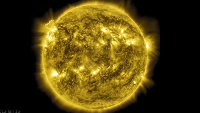NASA, Güneş’in 10 yıllık fotoğraflarını 1 saatlik film haline getirdi