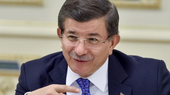 Ahmet Davutoğlu, o ihaleye tepki gösterdi