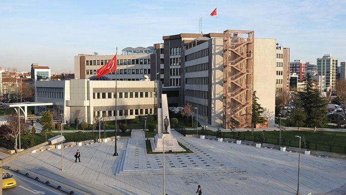 Kadıköy Belediyesi ve sanatçılar arasında festival krizi