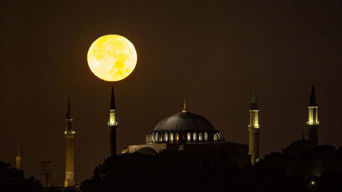 İstanbul'da sabah saatleri... Harika görüntüler