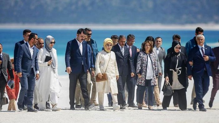 Emine Erdoğan 'mutmain' olduğu Salda Gölü'nden sonra yarın da orayı ziyaret edecek
