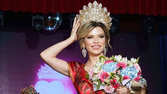 Darya Ivanova `Mrs Rusya 2020´ güzellik yarışmasının kazananı oldu!