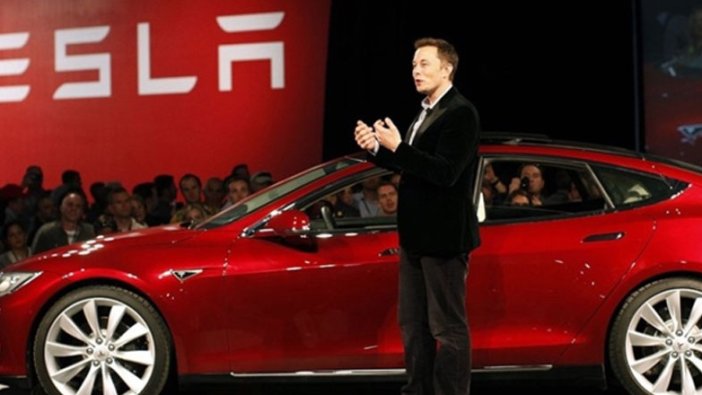 Tesla'dan milyar dolarlık hisse satışı